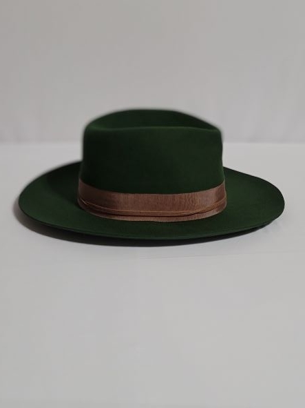 Levine Roscoe – The Wright Hat Company